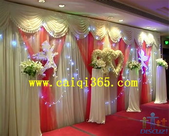 熊友来彩旗婚庆 婚礼套系限时特惠，预定即送花车装饰全套限量套餐